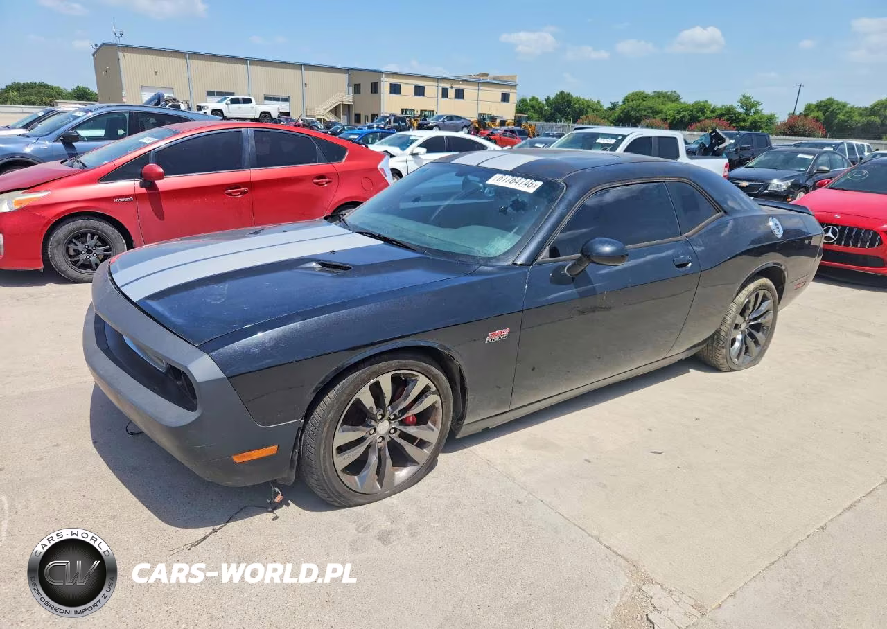 2014 Dodge Challenger Srt-8 – zdjęcie 1 z 13