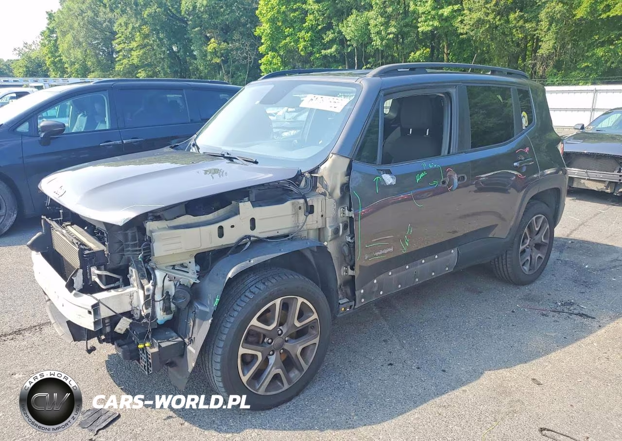 2016 Jeep Renegade Latitude – zdjęcie 1 z 13