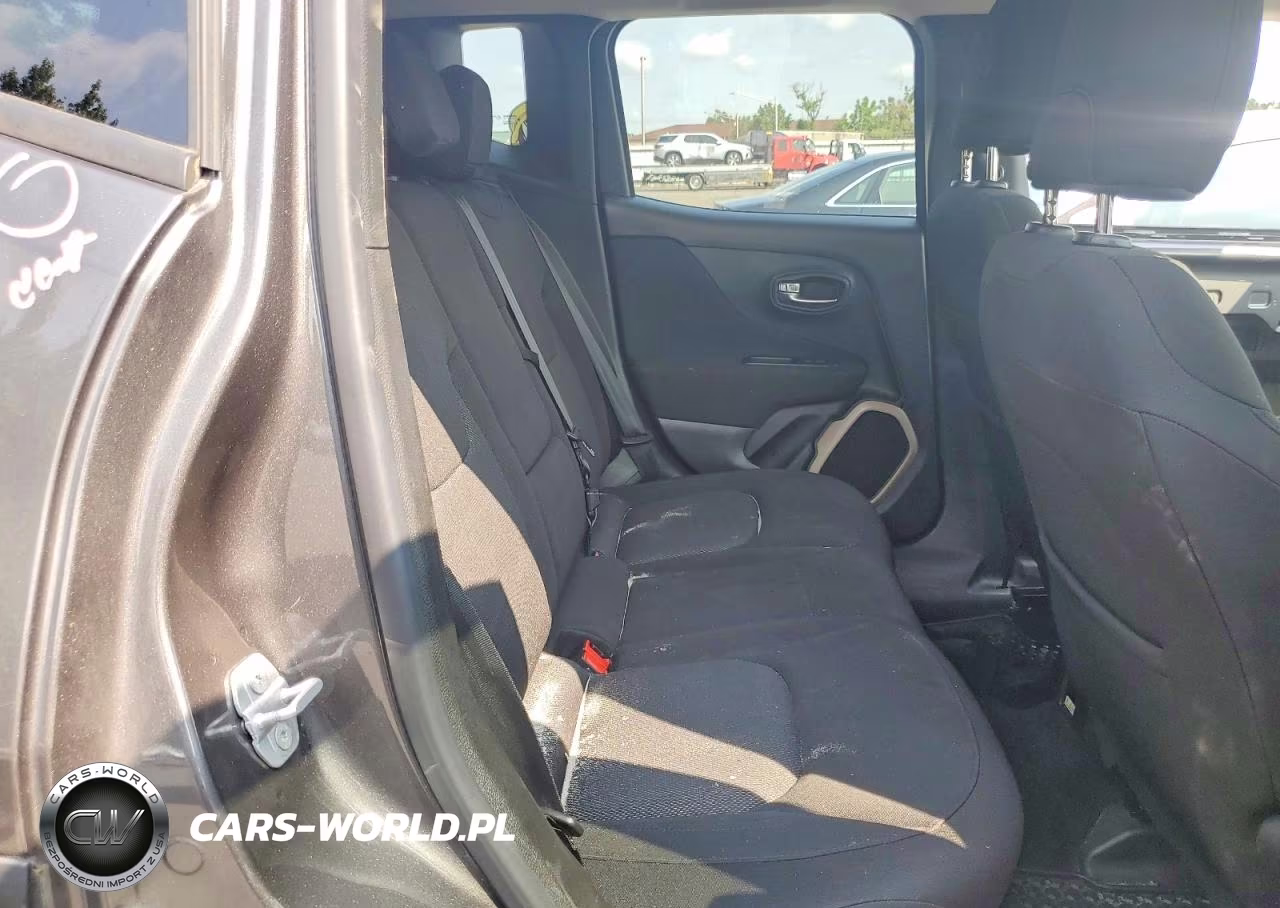 2016 Jeep Renegade Latitude VIN:ZACCJBBTXGPD25613 - 10