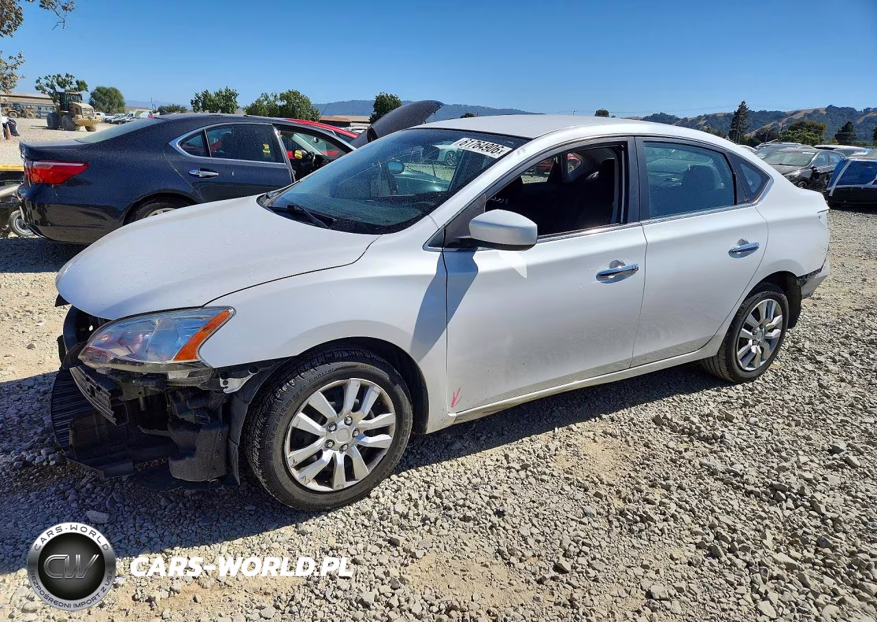 2013 Nissan Sentra S – zdjęcie 1 z 13