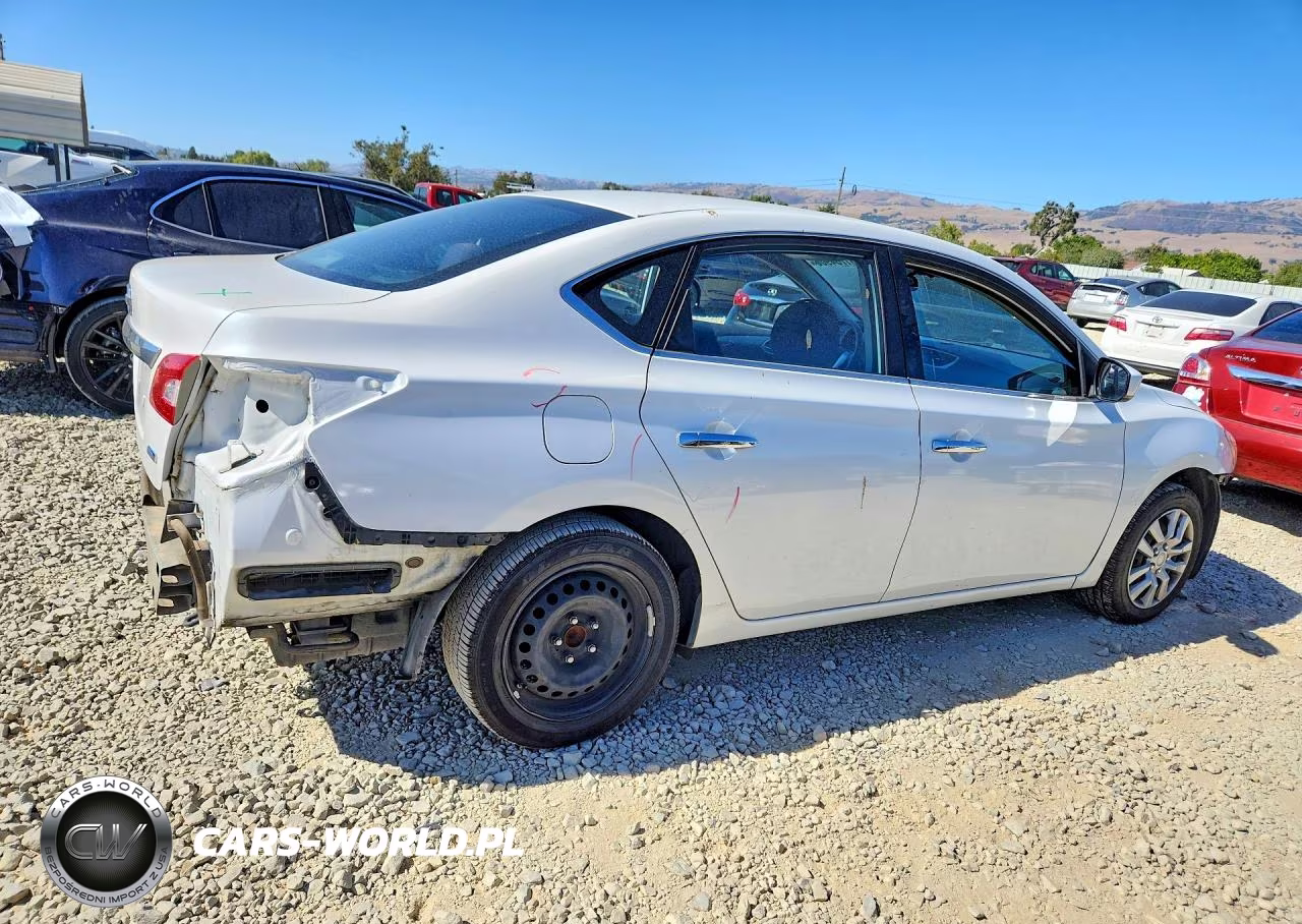 2013 Nissan Sentra S VIN:3N1AB7AP2DL795342 - 3