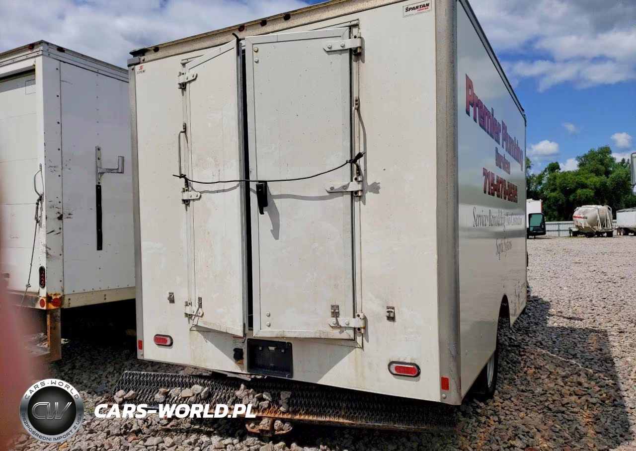 2021 Chevrolet Silverado Box Truck VIN:1GB3YSEY4MF236755 - 3