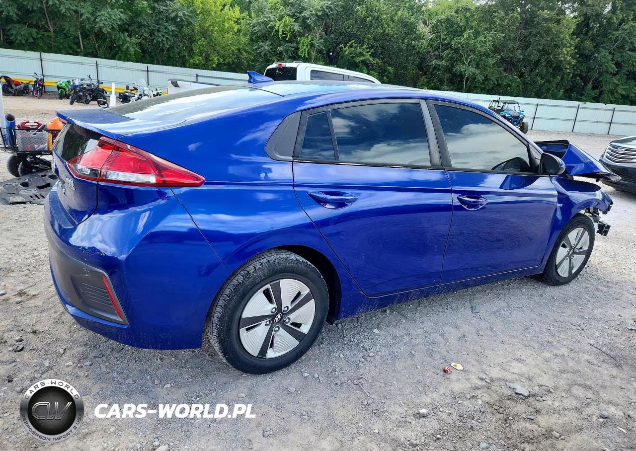 2020 Hyundai Ioniq Blue VIN:KMHC65LC7LU227709 - 3