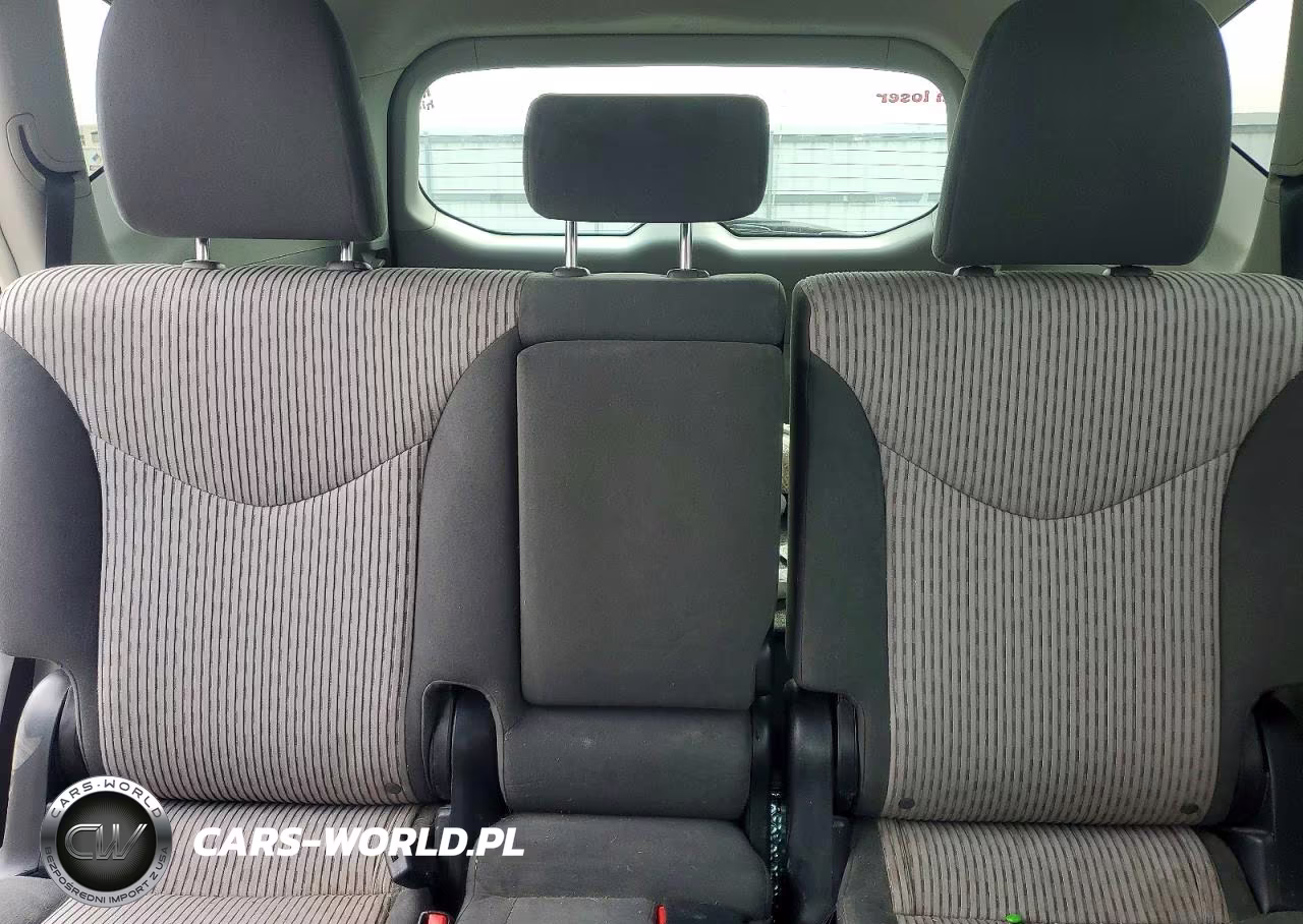 2016 Toyota Prius V Three VIN:JTDZN3EU3GJ047257 - 10