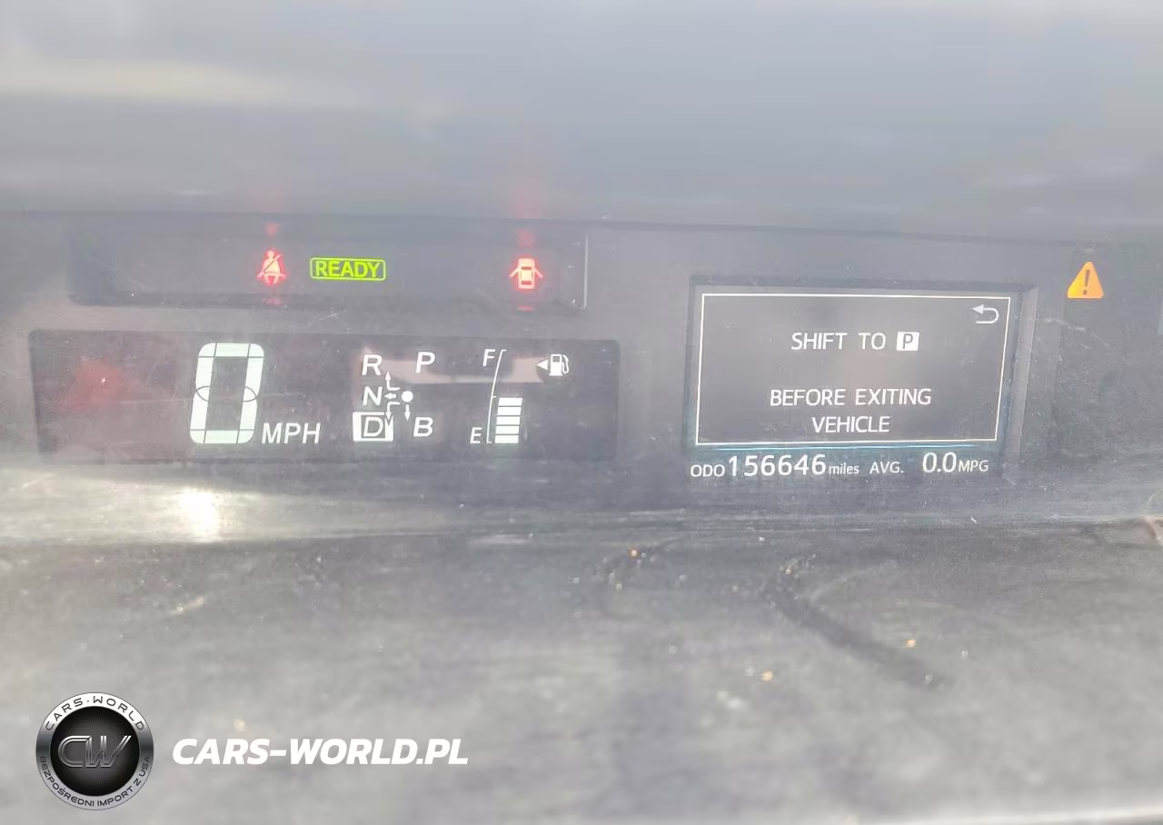 2016 Toyota Prius V Three VIN:JTDZN3EU3GJ047257 - 9