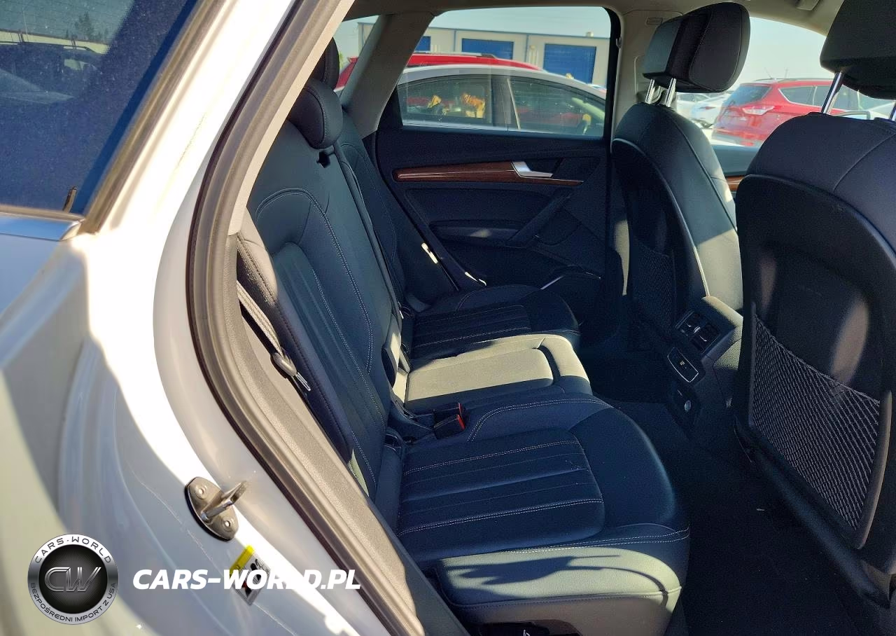 2021 Audi Q5 Premium VIN:WA1AAAFY7M2004247 - 11