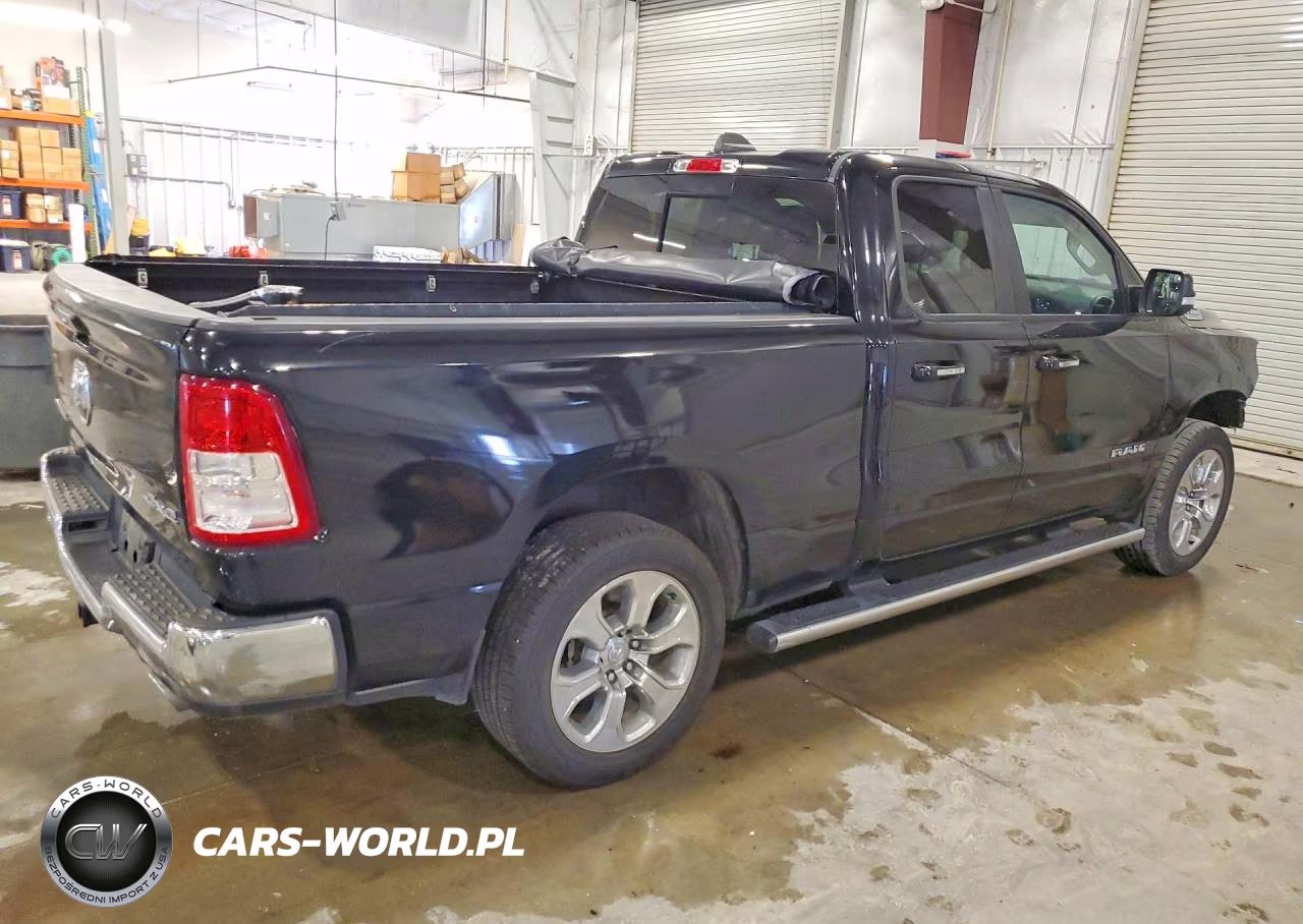 2020 Ram 1500 Big Horn-Lone Star VIN:1C6SRFBT8LN201555 - 3