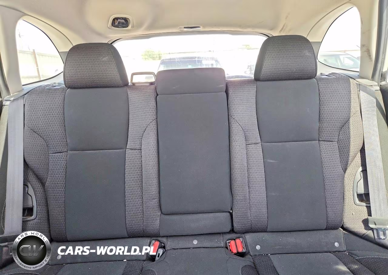 2020 Subaru Outback Premium VIN:4S4BTACCXL3208381 - 10