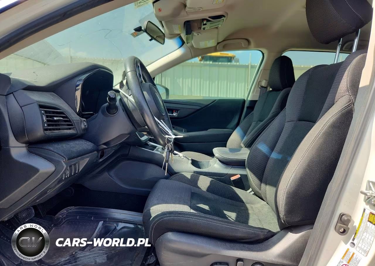 2020 Subaru Outback Premium VIN:4S4BTACCXL3208381 - 7