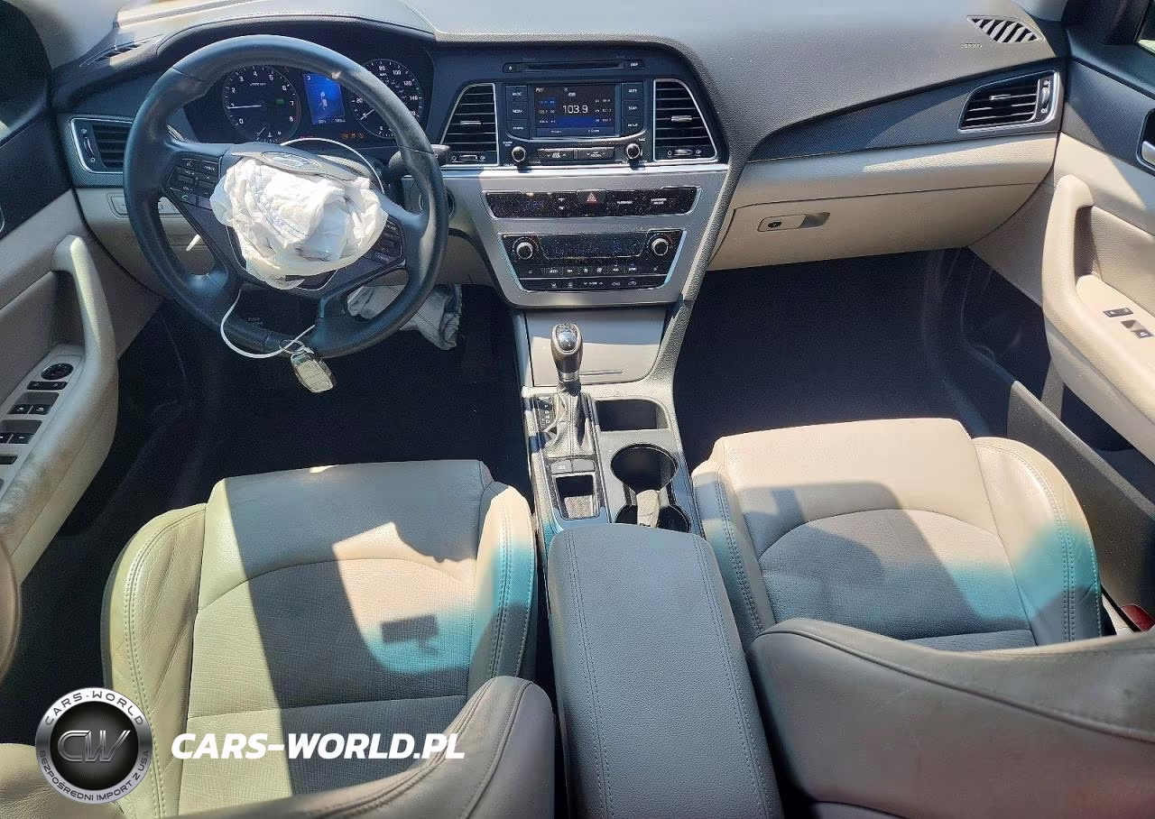 2015 Hyundai Sonata Sport VIN:5NPE34AF8FH235801 - 8