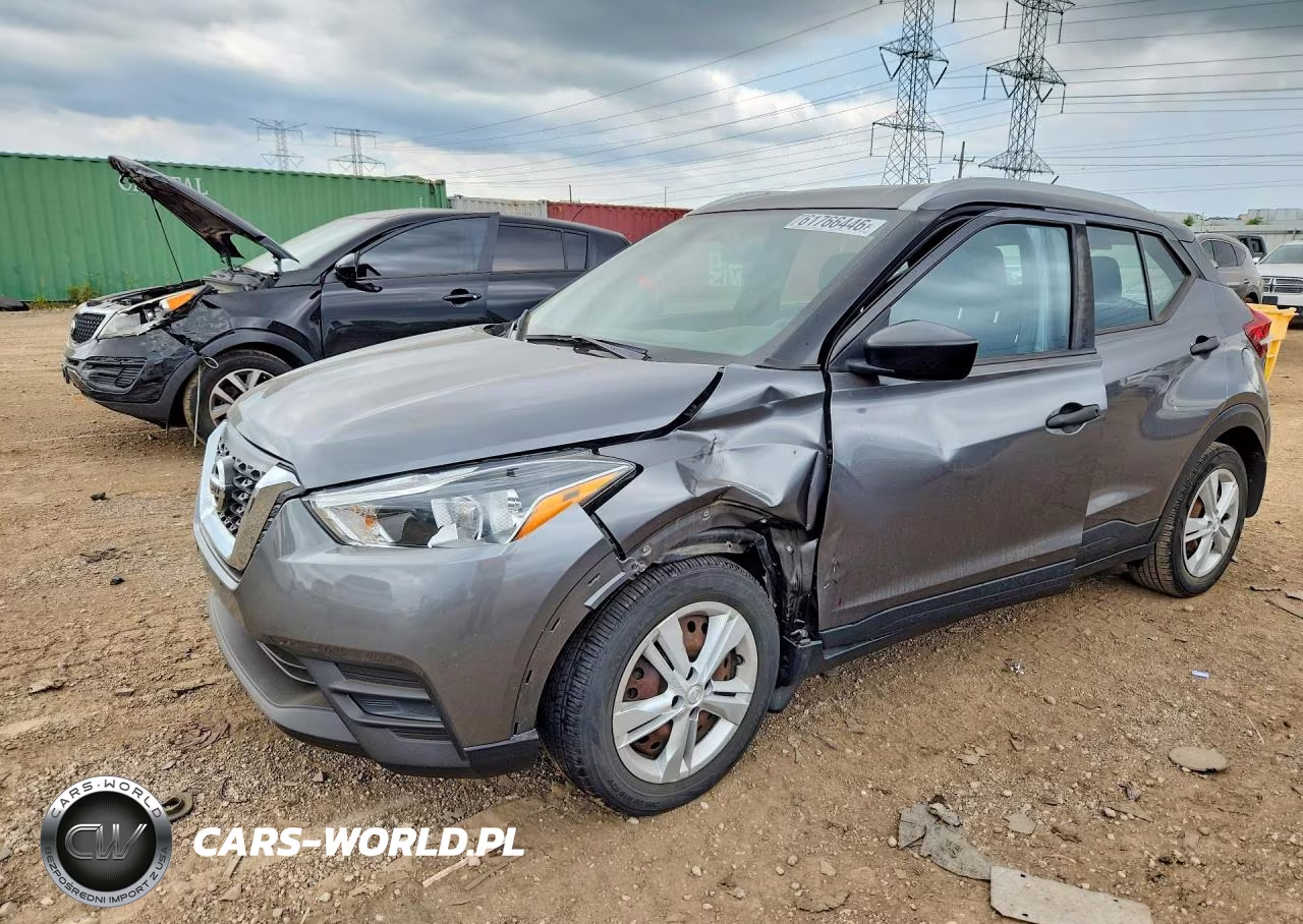 2018 Nissan Kicks S