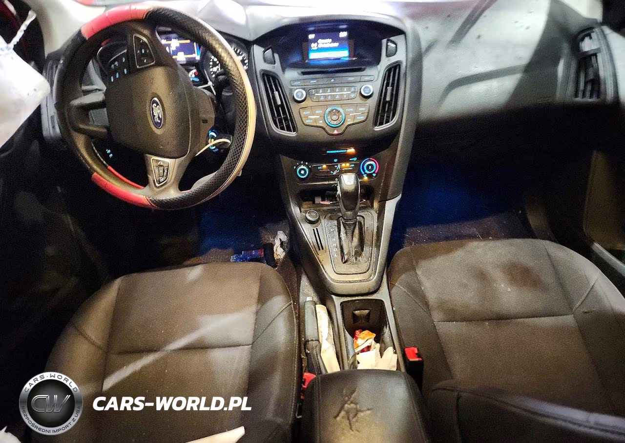 2016 Ford Focus Se VIN:1FADP3K23GL264003 - 8
