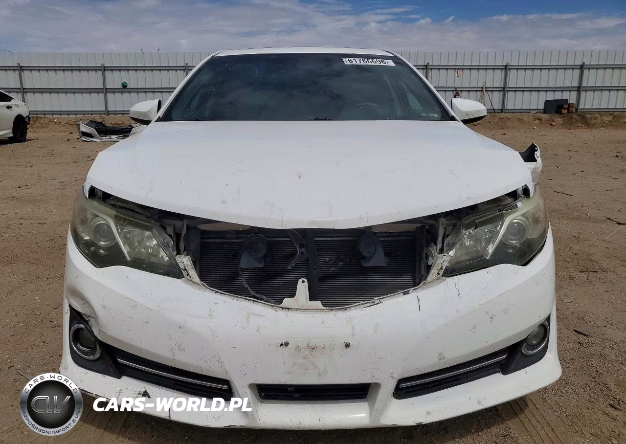 2013 Toyota Camry Se VIN:4T1BF1FK9DU682781 - 5