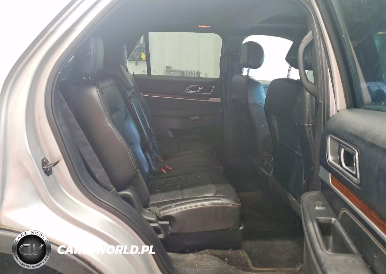 2016 Ford Explorer Limited VIN:1FM5K8F81GGB82865 - 11