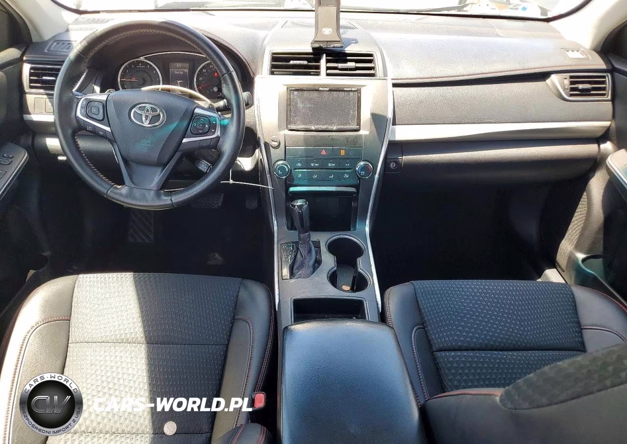 2015 Toyota Camry Se VIN:4T1BF1FK2FU987073 - 8