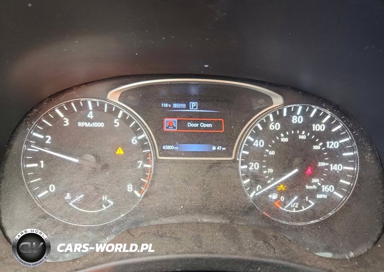 2019 Nissan Pathfinder S VIN:5N1DR2MM1KC639341 - 9