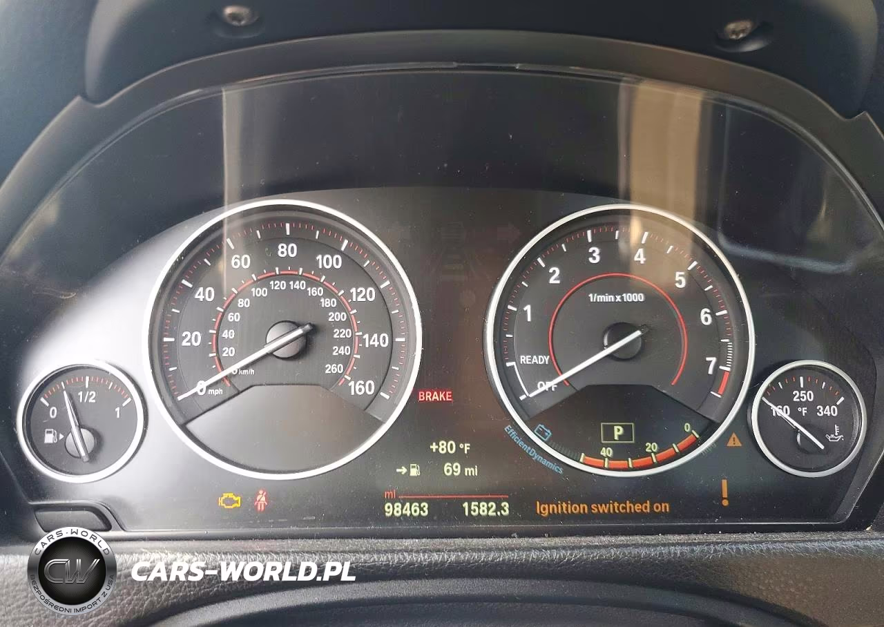 2018 BMW 330 Xi VIN:WBA8D9C58JEM32467 - 9