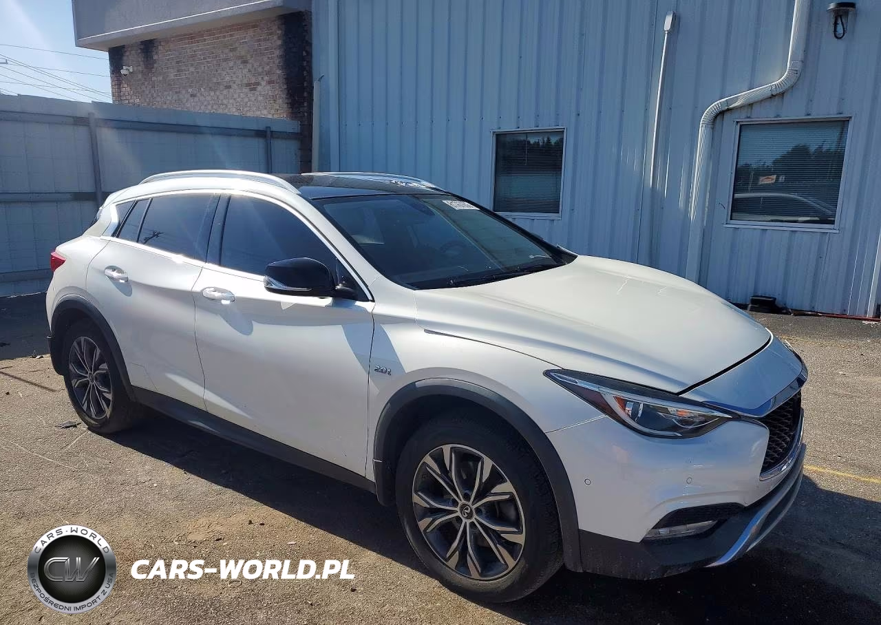 2017 Infiniti Qx30 Premium VIN:SJKCH5CR7HA028958 - 4