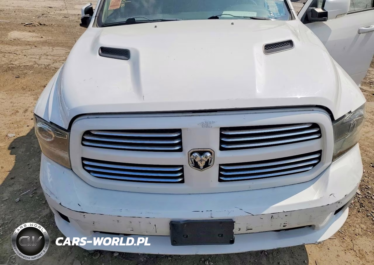 2015 Ram 1500 Sport VIN:1C6RR7UT5FS552303 - 11