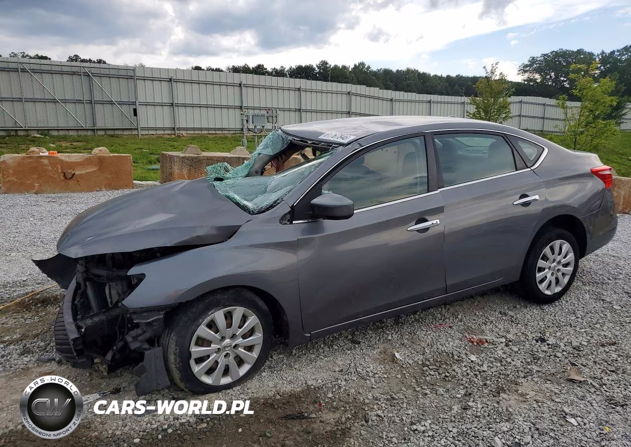 2016 Nissan Sentra S – zdjęcie 1 z 12