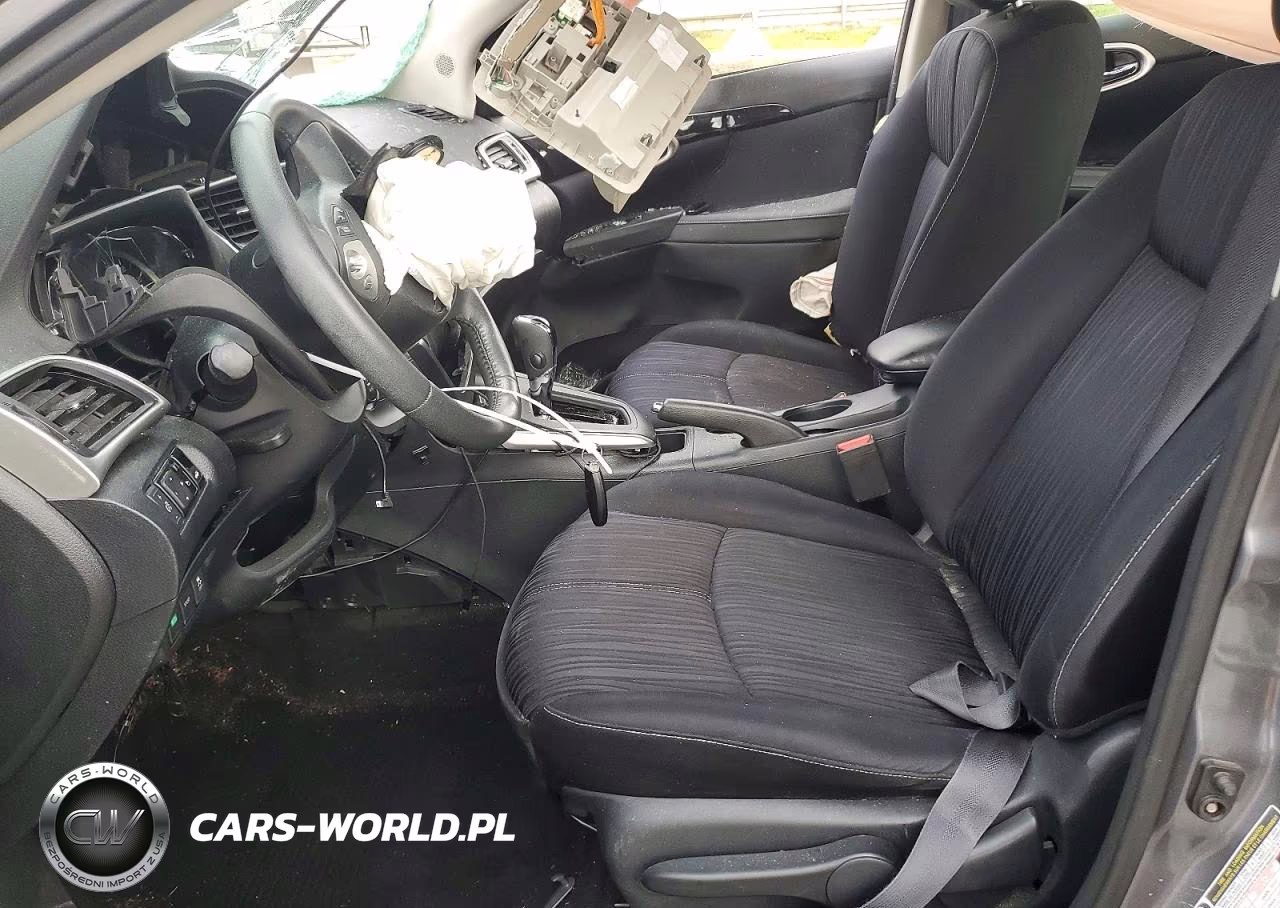 2016 Nissan Sentra S VIN:3N1AB7AP3GL684657 - 7