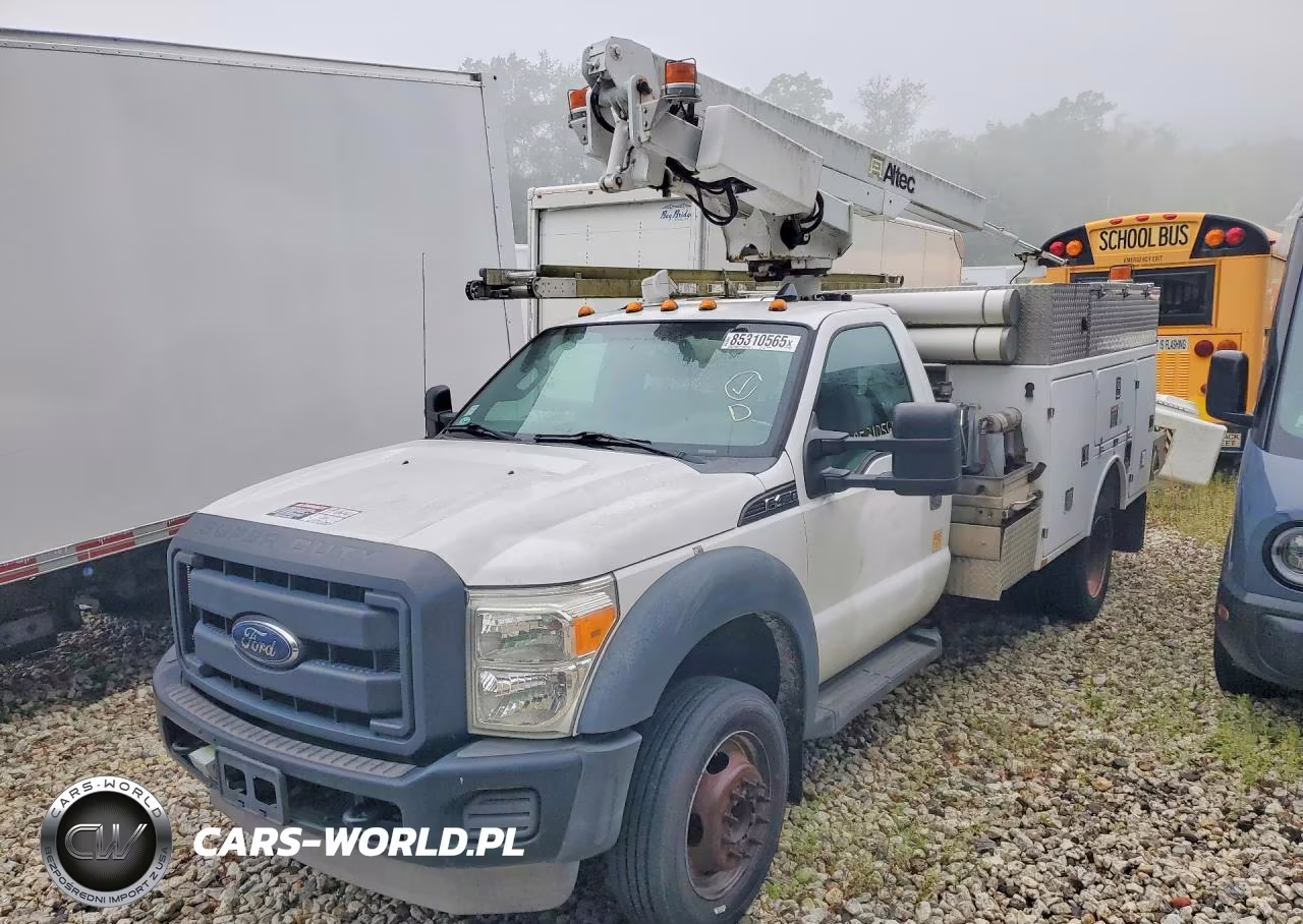 2005 Ford F450 Super Duty Bucket Truck