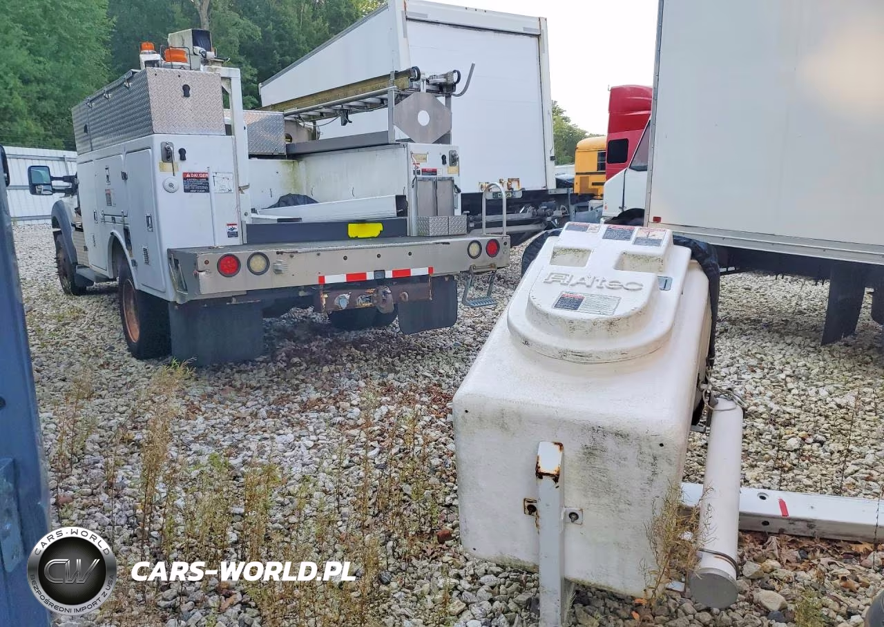 2005 Ford F450 Super Duty Bucket Truck VIN:1FDXF46Y85EC28965 - 2