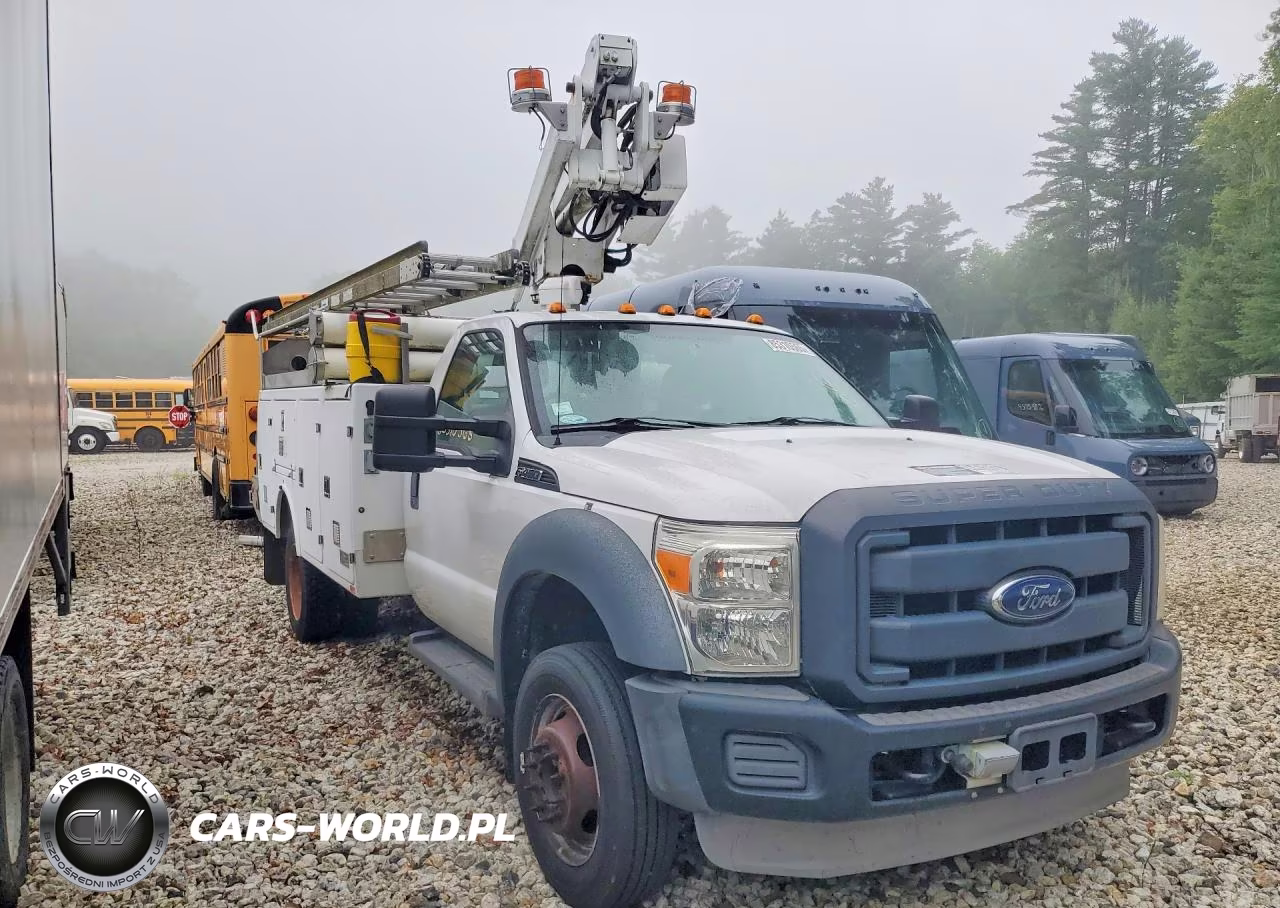 2005 Ford F450 Super Duty Bucket Truck VIN:1FDXF46Y85EC28965 - 4