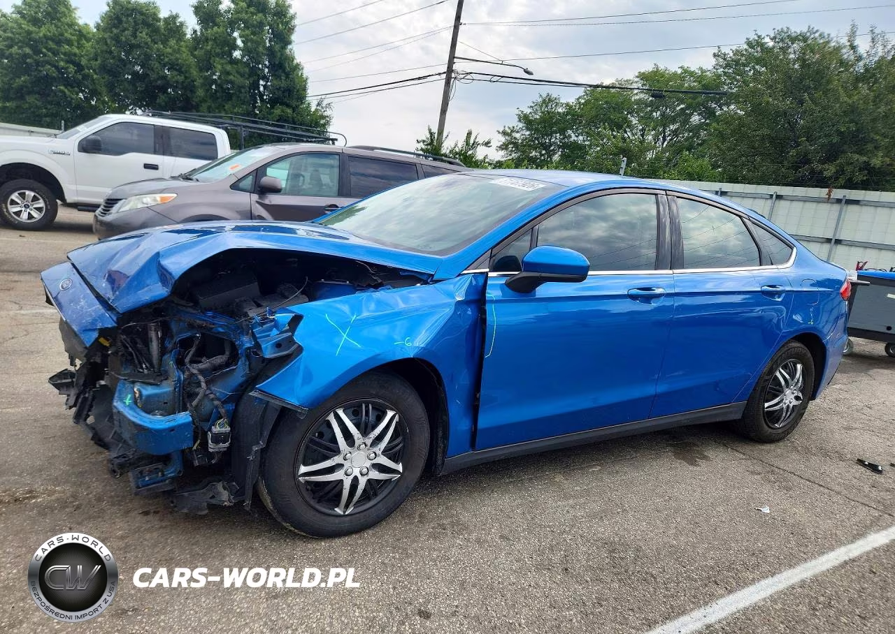 2020 Ford Fusion S – zdjęcie 1 z 12