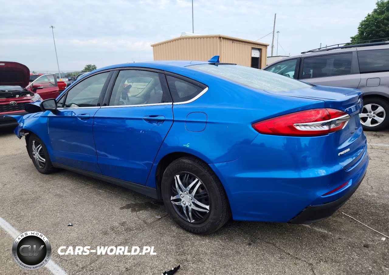 2020 Ford Fusion S VIN:3FA6P0G73LR135332 - 2