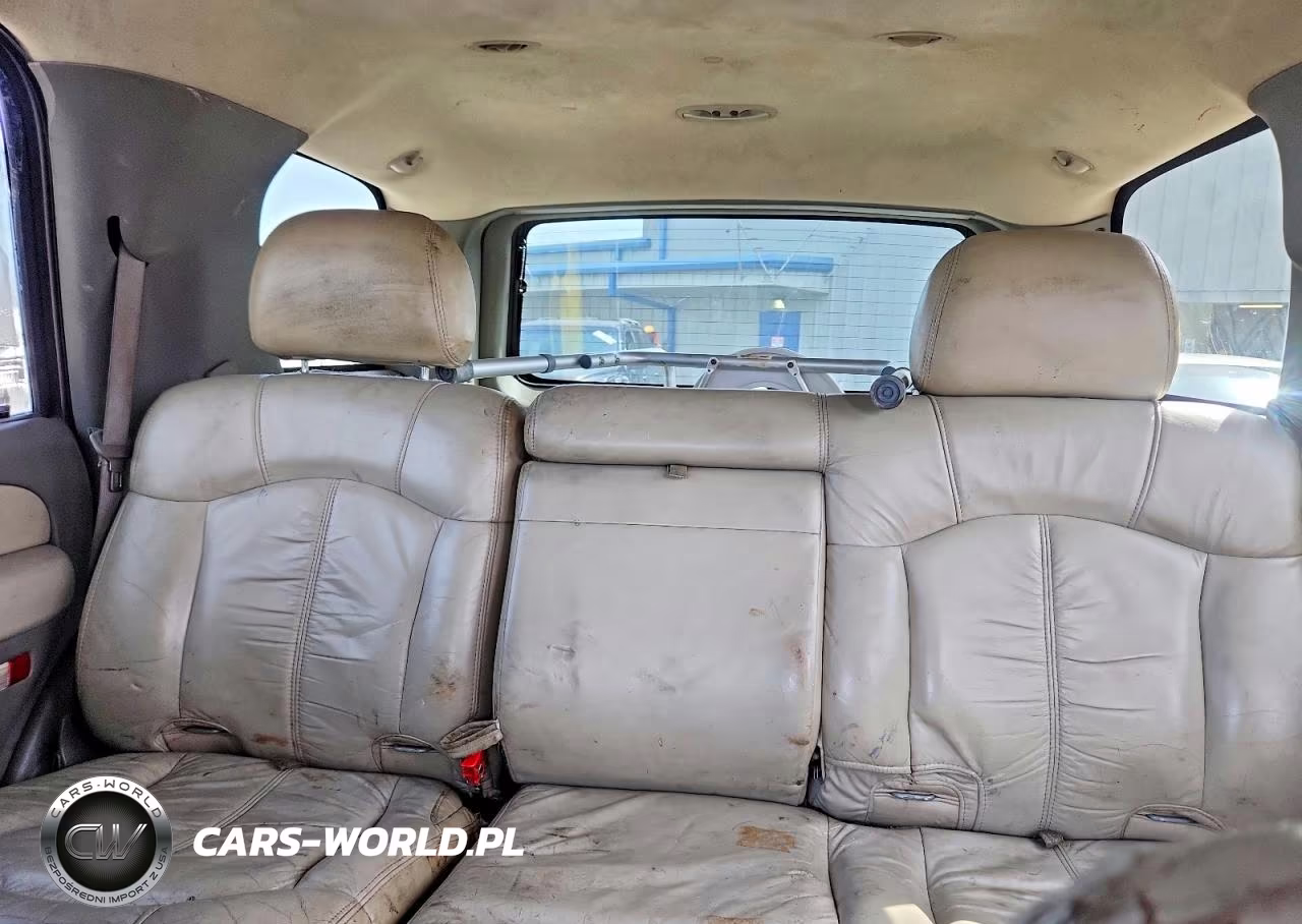 2002 Chevrolet Tahoe K1500 VIN:1GNEK13T12J106313 - 10