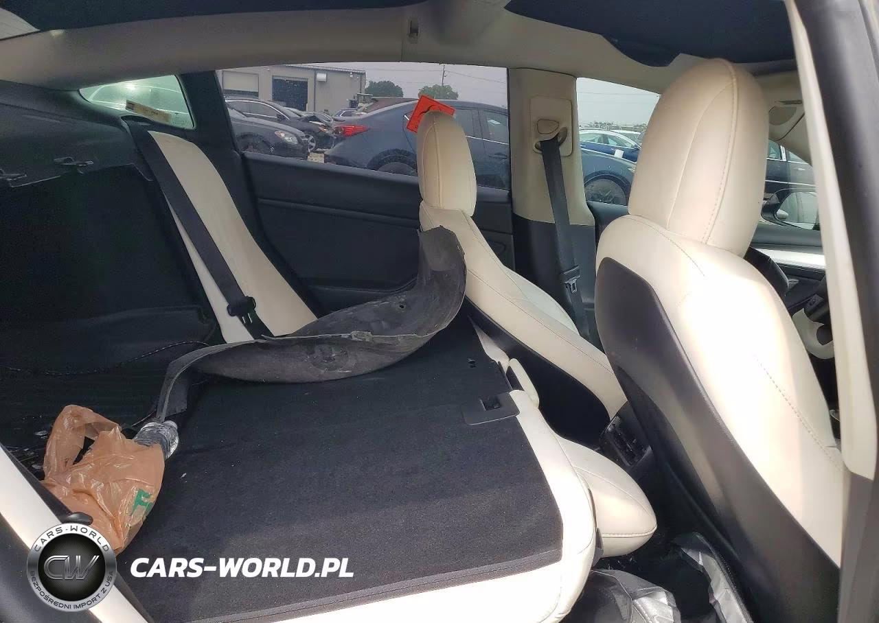 2022 Tesla Model 3 VIN:5YJ3E1EBXNF127149 - 10