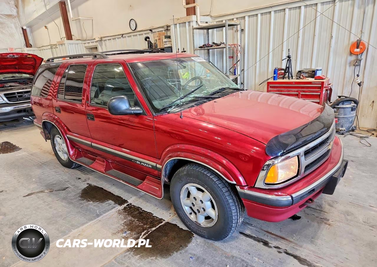 1996 Chevrolet Blazer VIN:1GNDT13W7T2160648 - 4