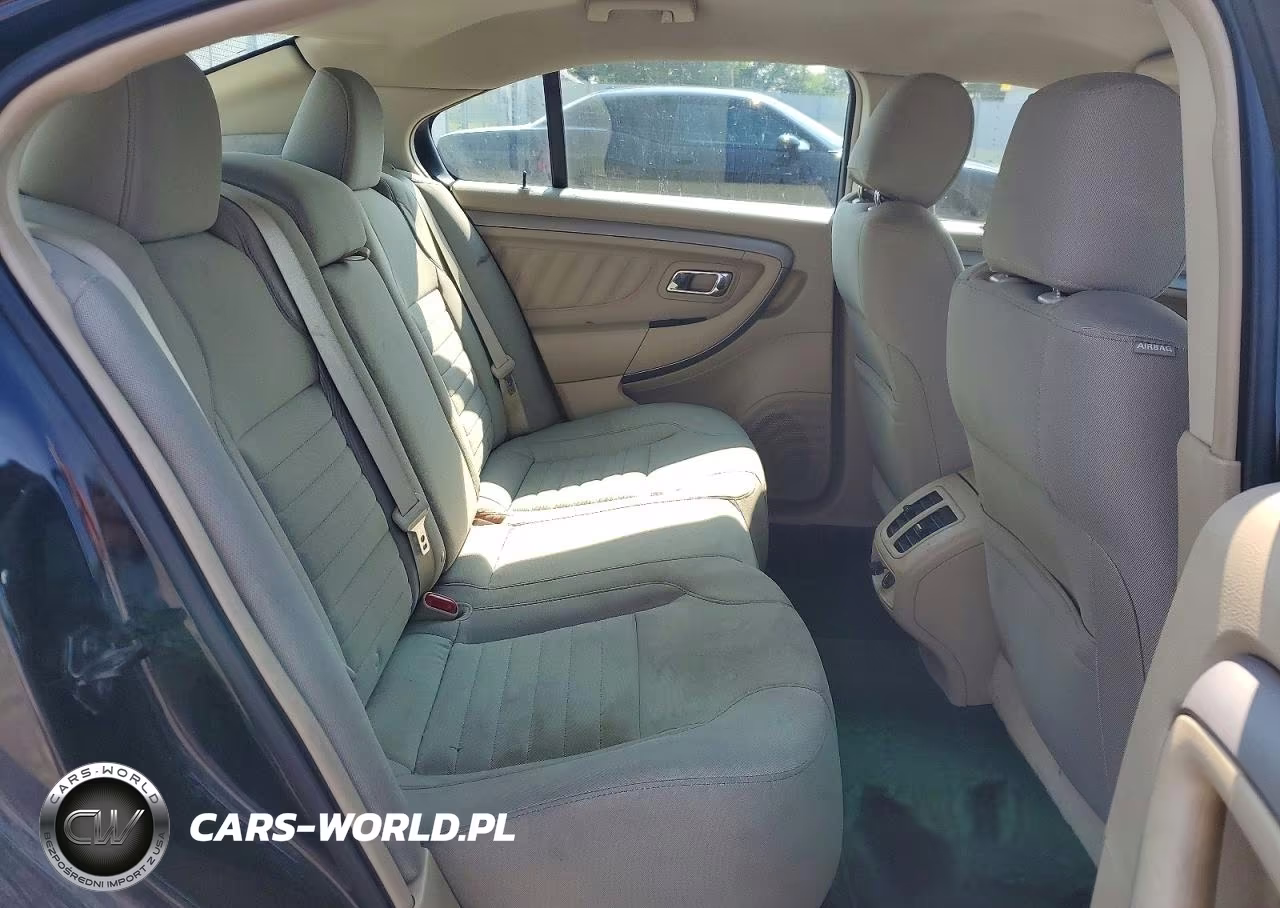 2017 Ford Taurus Se VIN:1FAHP2D82HG143003 - 10