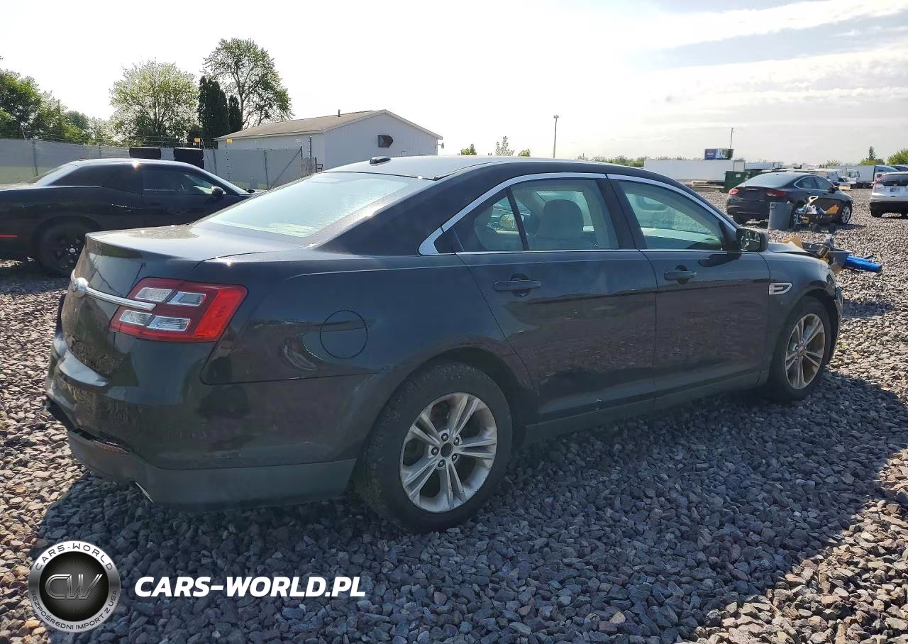 2017 Ford Taurus Se VIN:1FAHP2D82HG143003 - 3