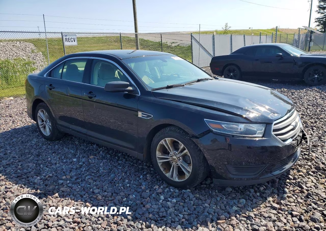 2017 Ford Taurus Se VIN:1FAHP2D82HG143003 - 4