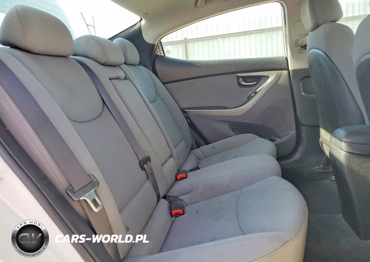 2013 Hyundai Elantra Gls VIN:5NPDH4AEXDH453403 - 10