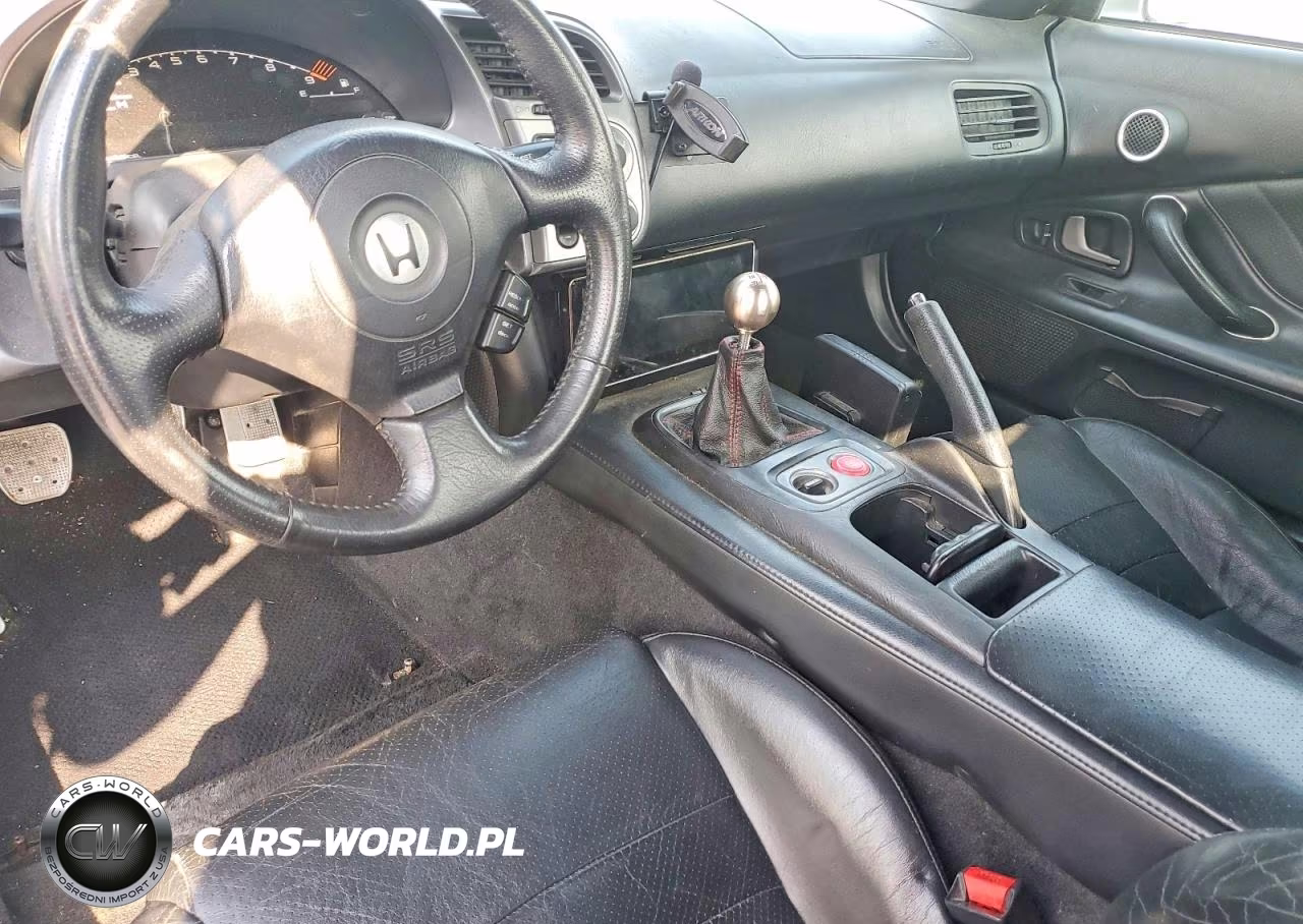 2002 Honda S2000 VIN:JHMAP11482T007821 - 8