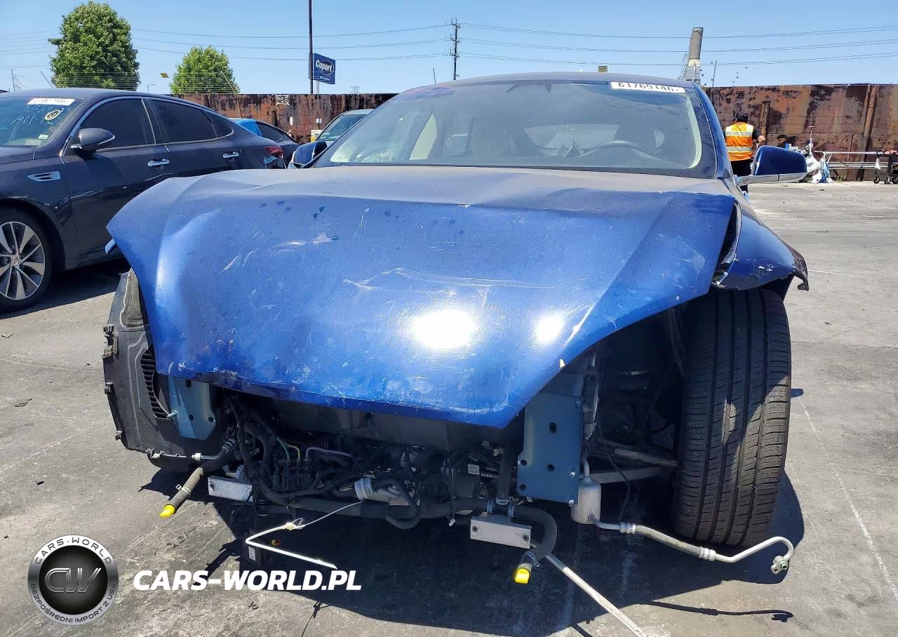 2017 Tesla Model S VIN:5YJSA1E22HF187566 - 5
