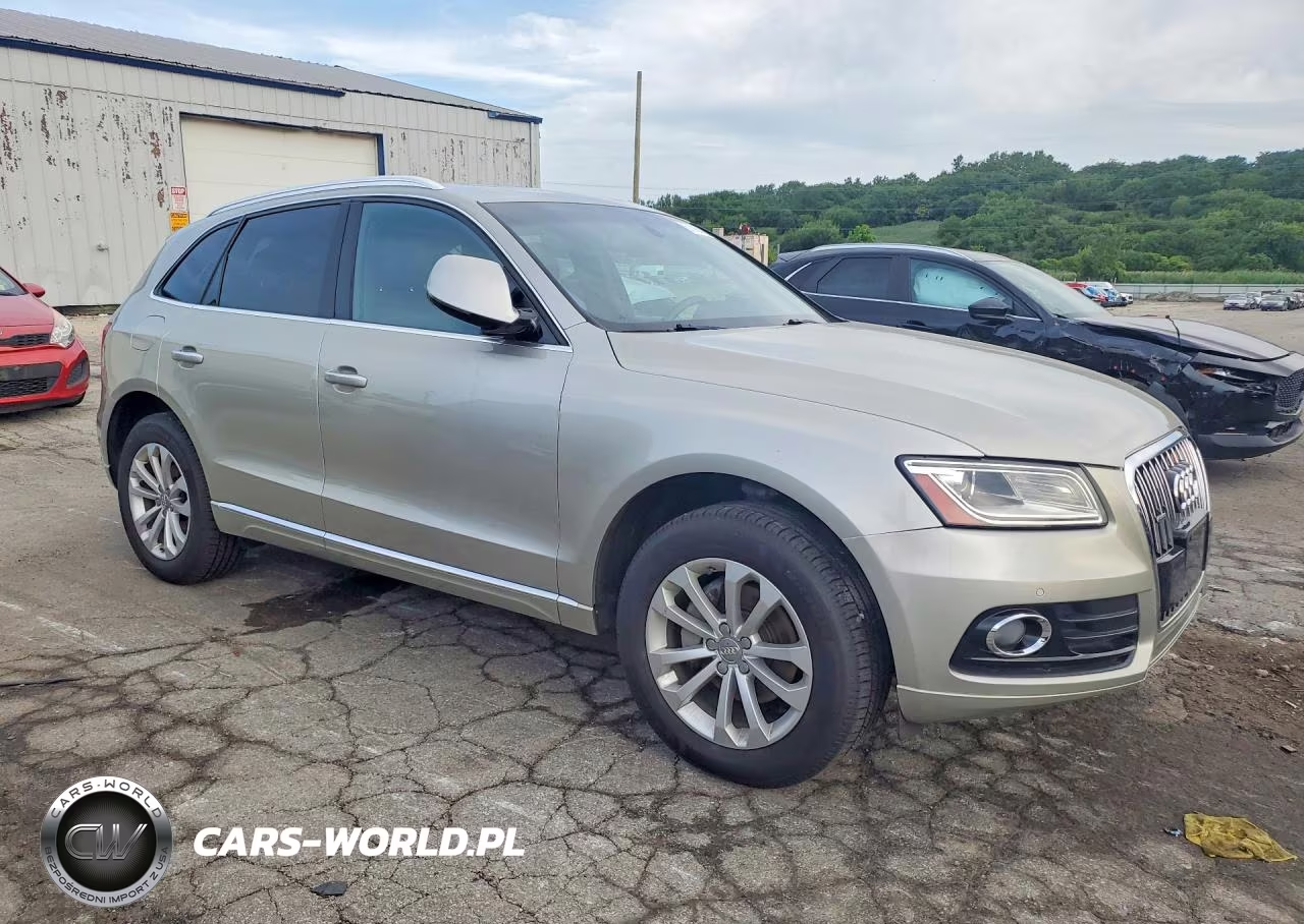 2015 Audi Q5 Premium Plus VIN:WA1LFAFP4FA108818 - 4