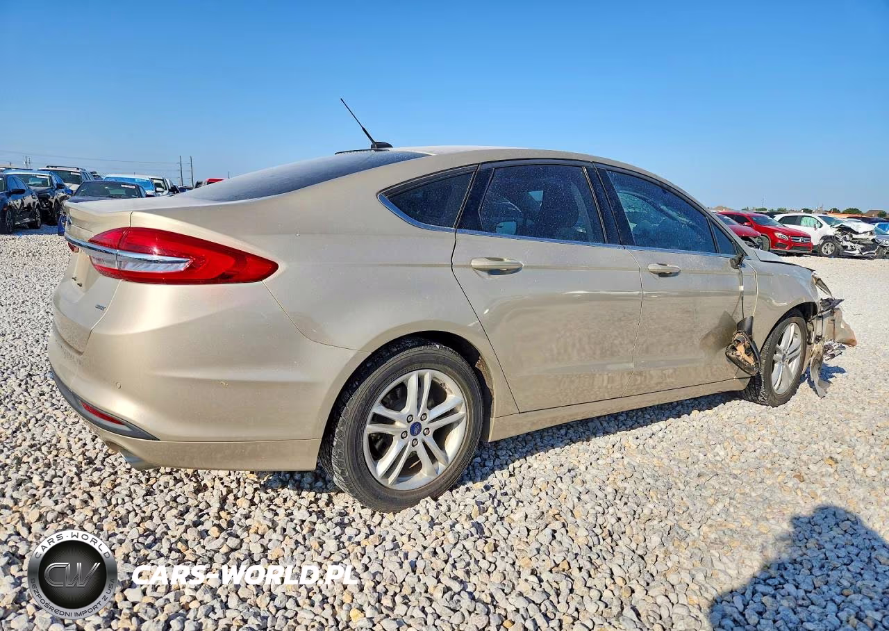 2018 Ford Fusion Se VIN:3FA6P0H70JR114675 - 3