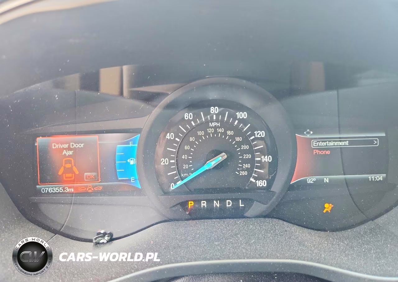 2018 Ford Fusion Se VIN:3FA6P0H70JR114675 - 9