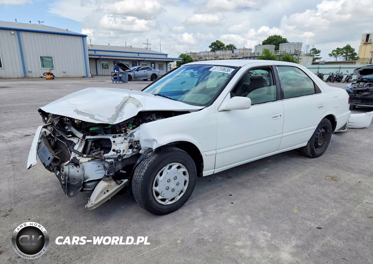 1999 Toyota Camry Ce