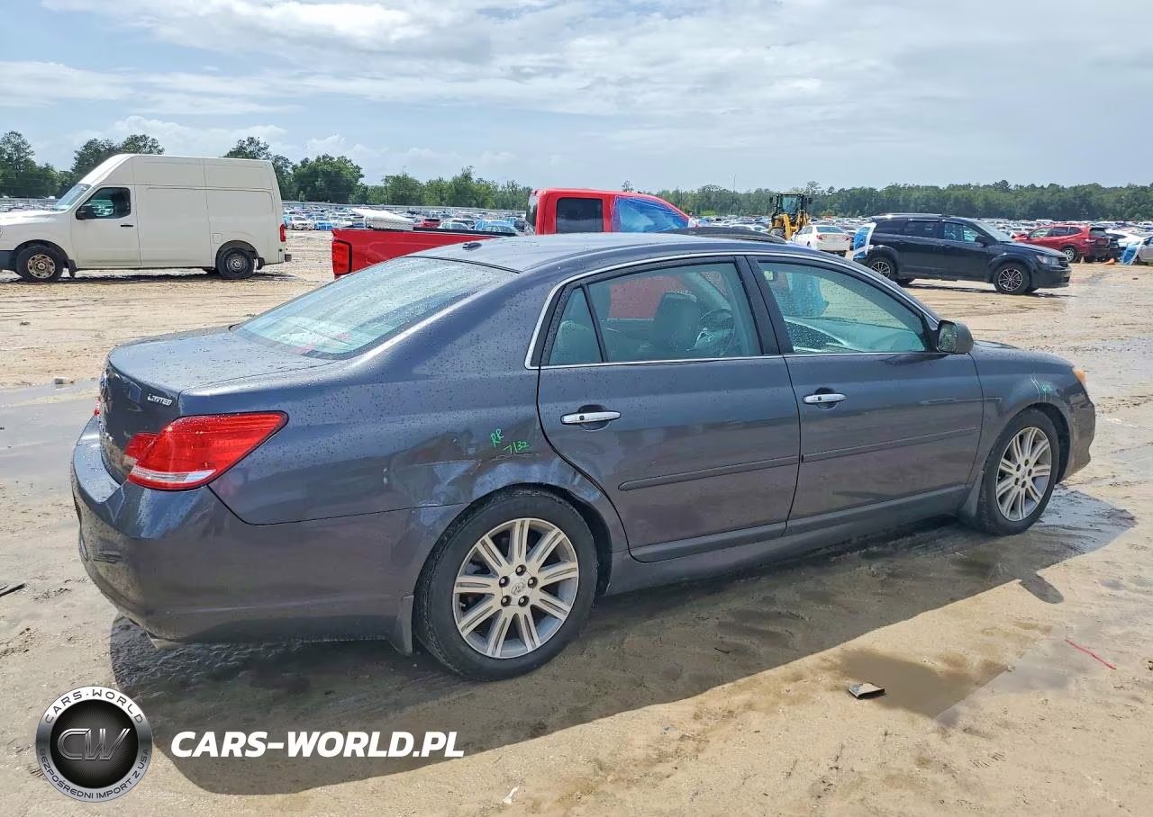 2010 Toyota Avalon Limited VIN:4T1BK3DB9AU368800 - 3