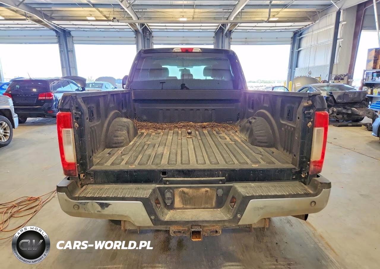 2018 Ford F250 Super Duty VIN:1FT7W2B6XJEC90956 - 6