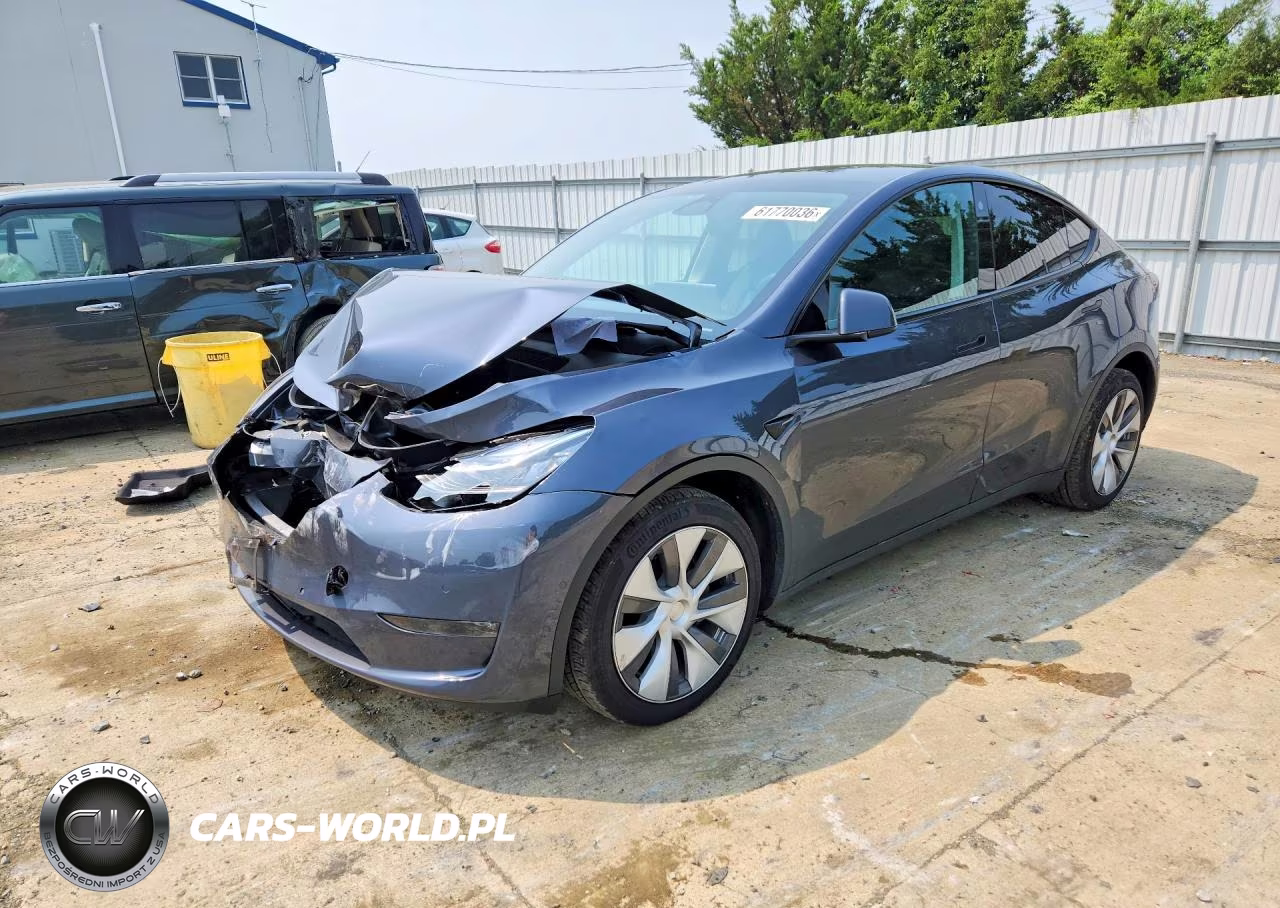 2022 Tesla Model Y – zdjęcie 1 z 12