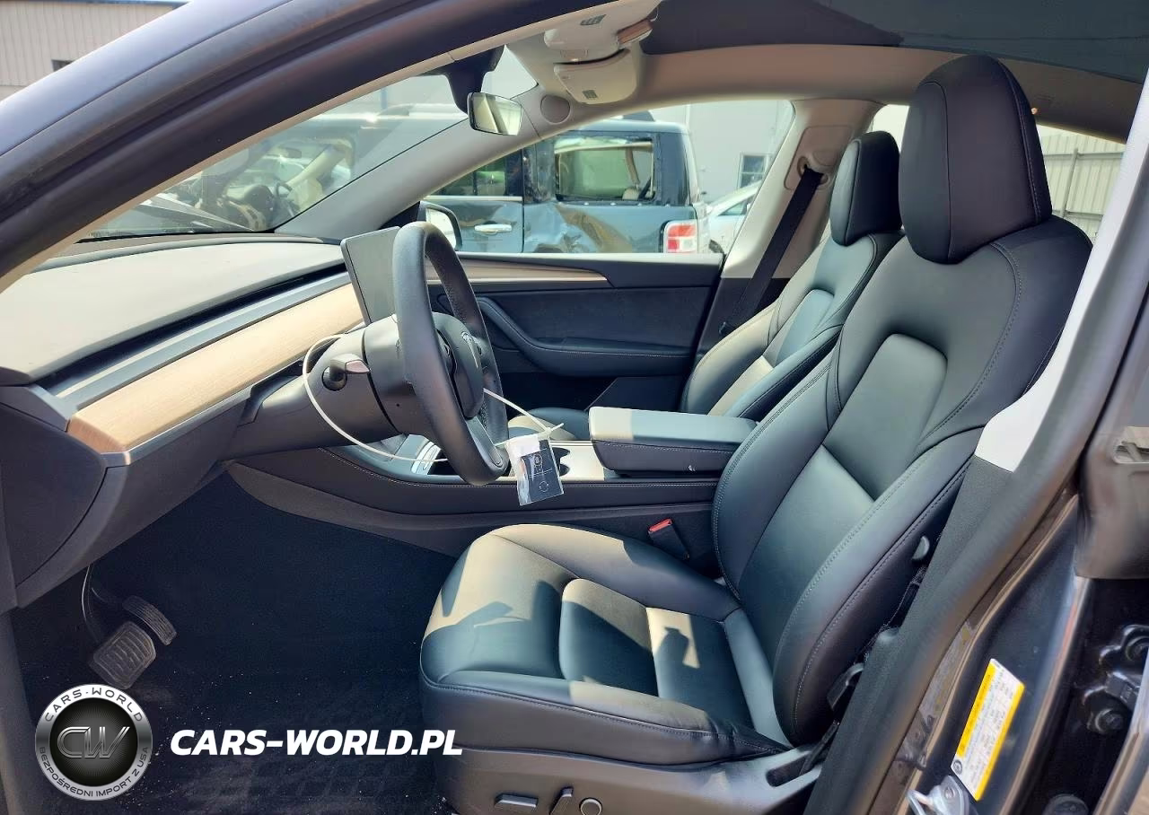 2022 Tesla Model Y VIN:7SAYGDEE1NA016940 - 7