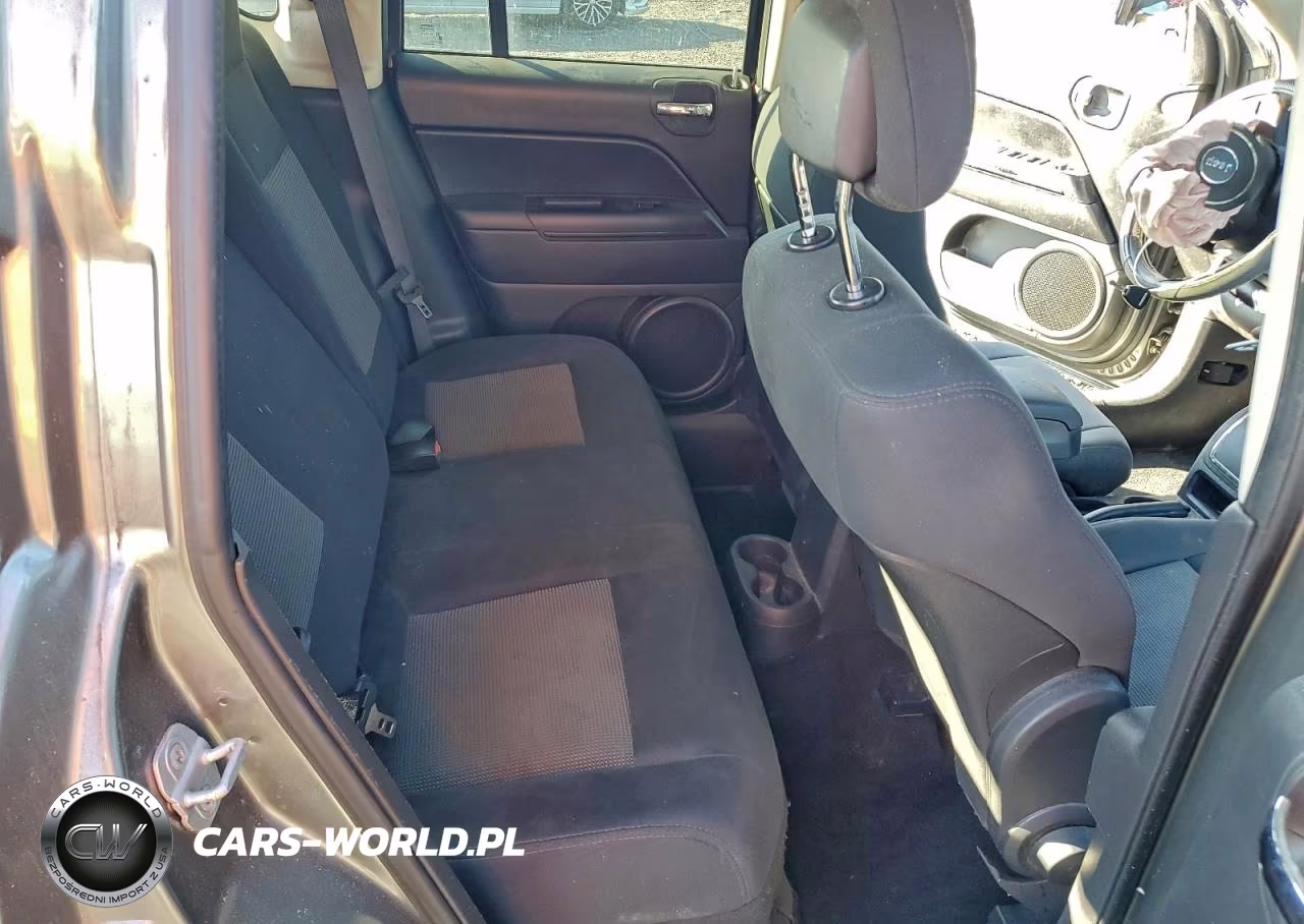 2012 Jeep Compass Latitude VIN:1C4NJCEBXCD634167 - 11