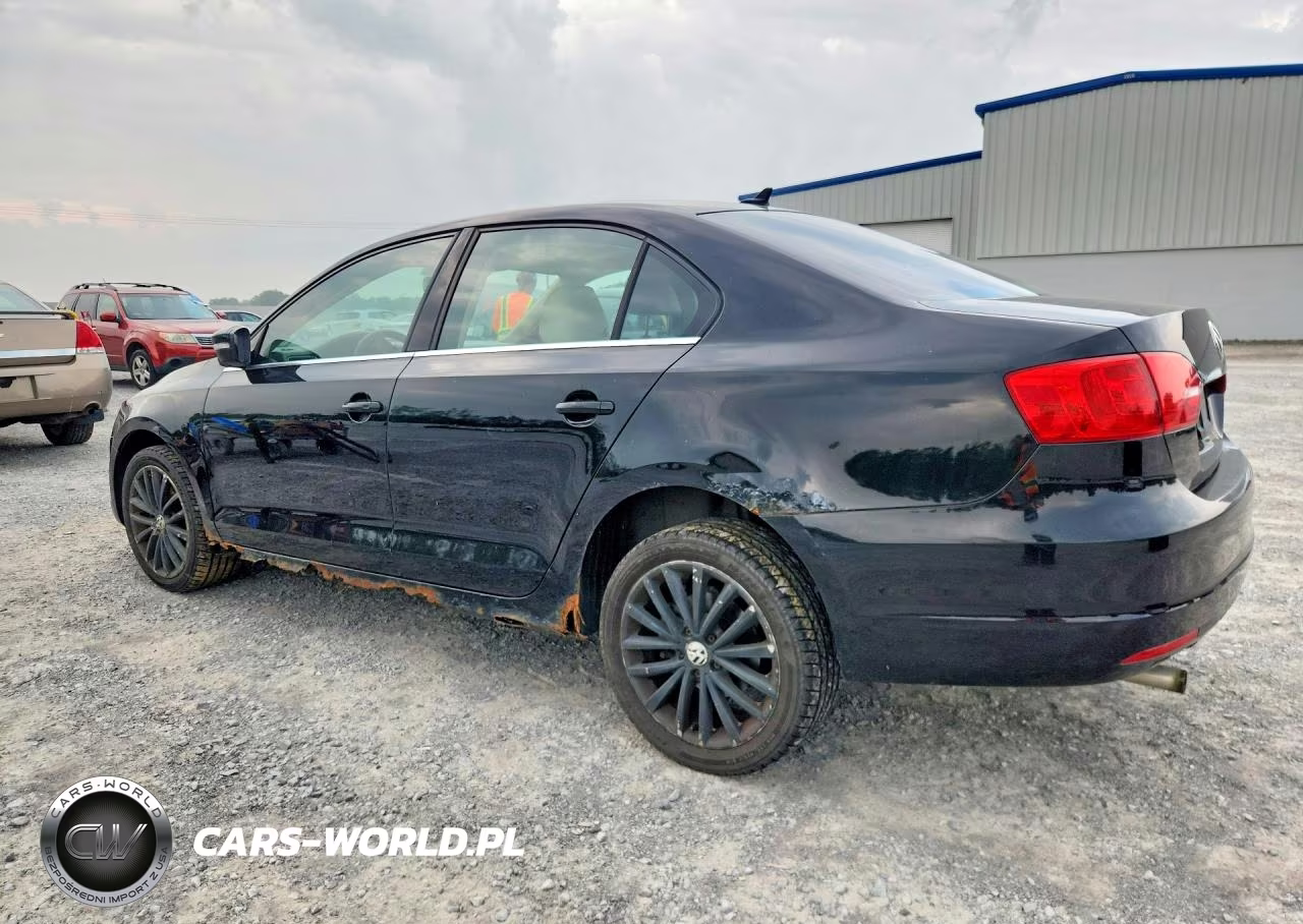 2011 Volkswagen Jetta VIN:3VWGZ7AJ0BM327399 - 2