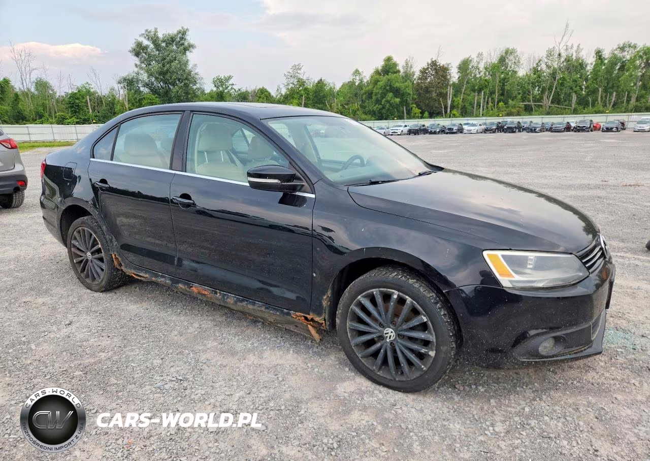 2011 Volkswagen Jetta VIN:3VWGZ7AJ0BM327399 - 4
